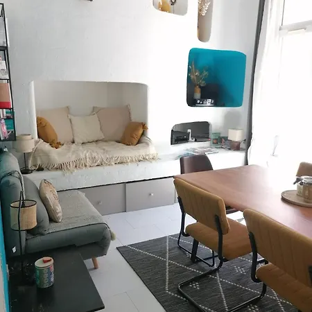 Апартаменты Au Joli Duplex Des Halles Coeur De *